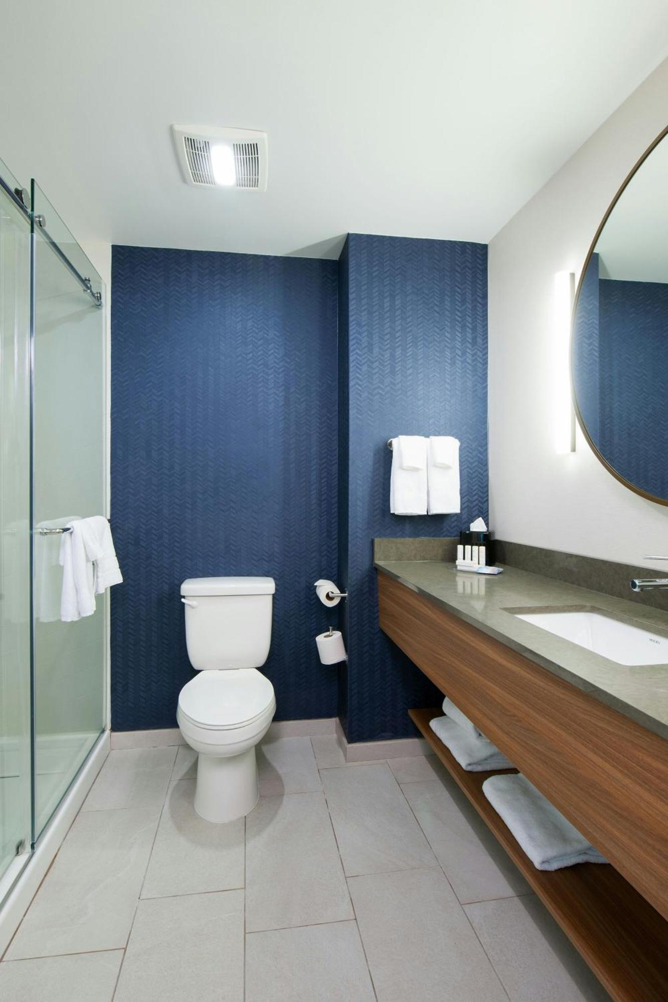 Отель Fairfield By Marriott Pittsburgh Downtown Экстерьер фото